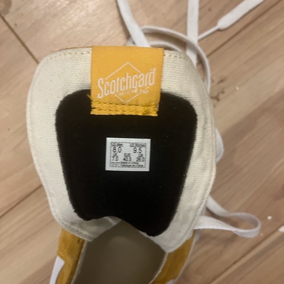 New VANS high top casual sneakers 9.5 Yellow & White mens 8 - Picture 2 of 5